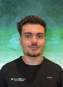 Gezim Bareta Dental Assistant at Dental House